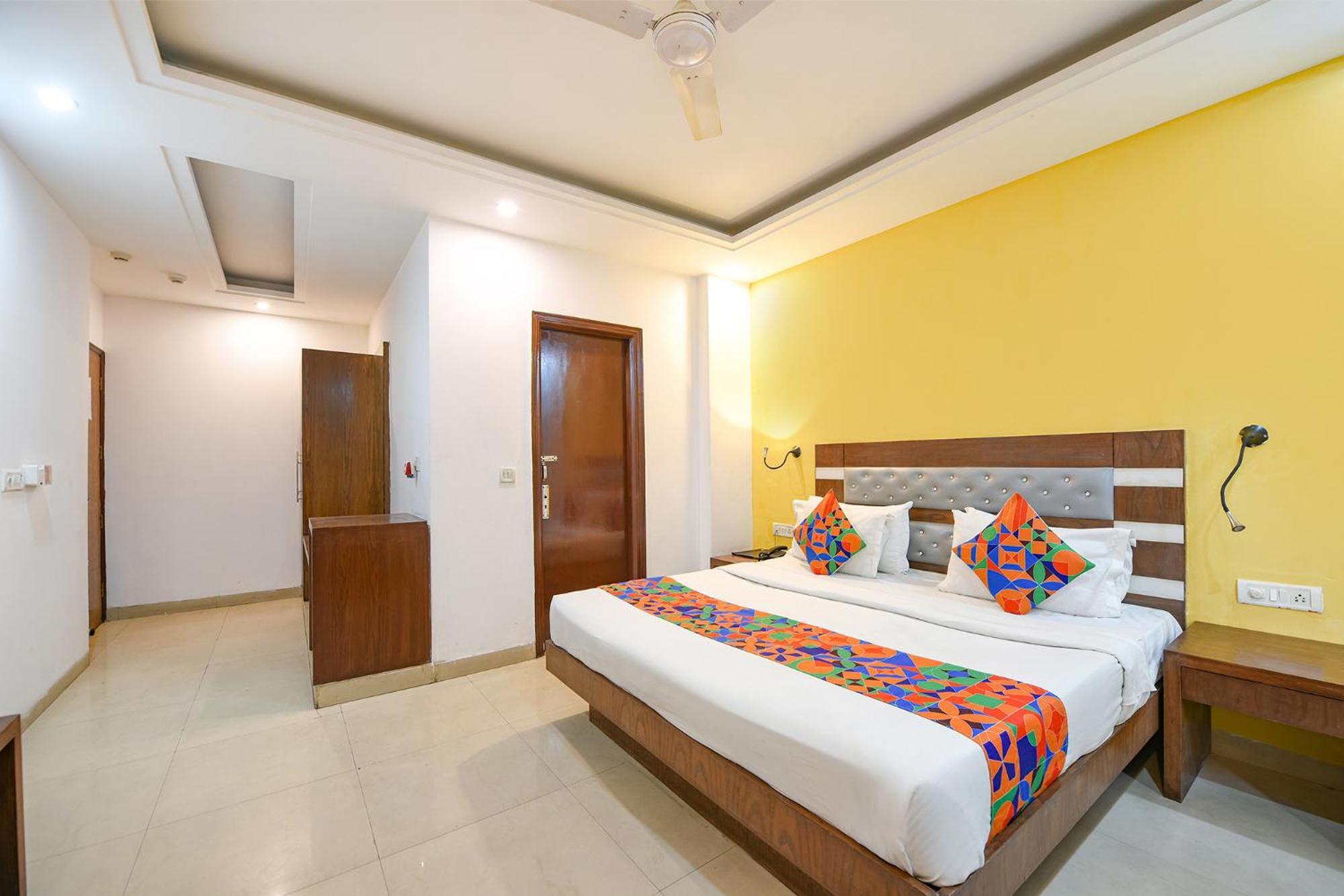 Fabhotel The Kings Plaza New Delhi Exterior foto