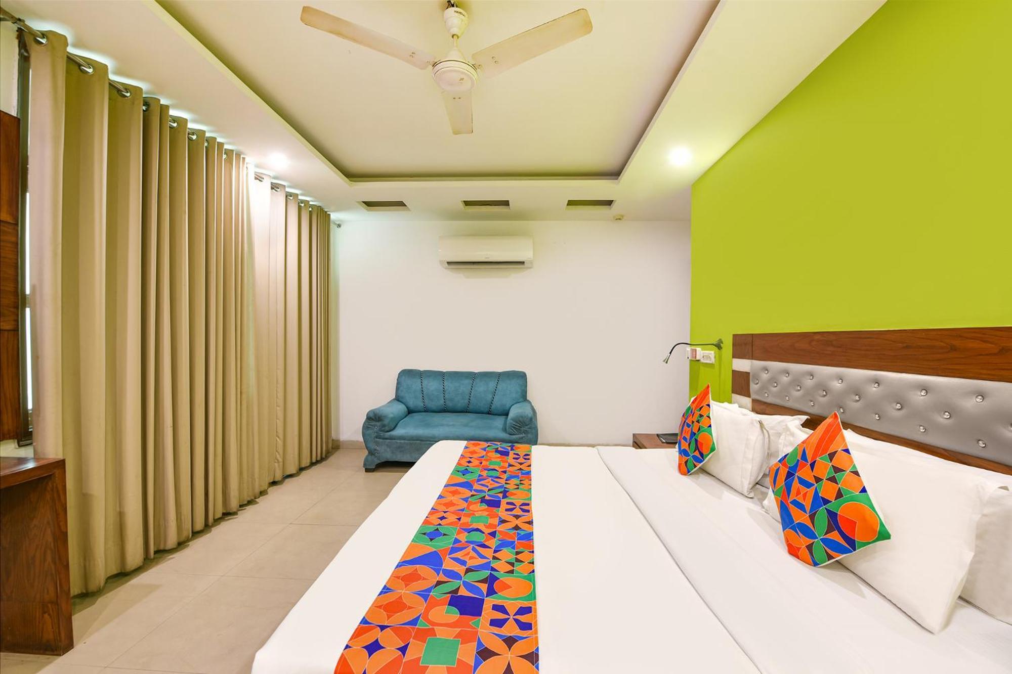 Fabhotel The Kings Plaza New Delhi Exterior foto